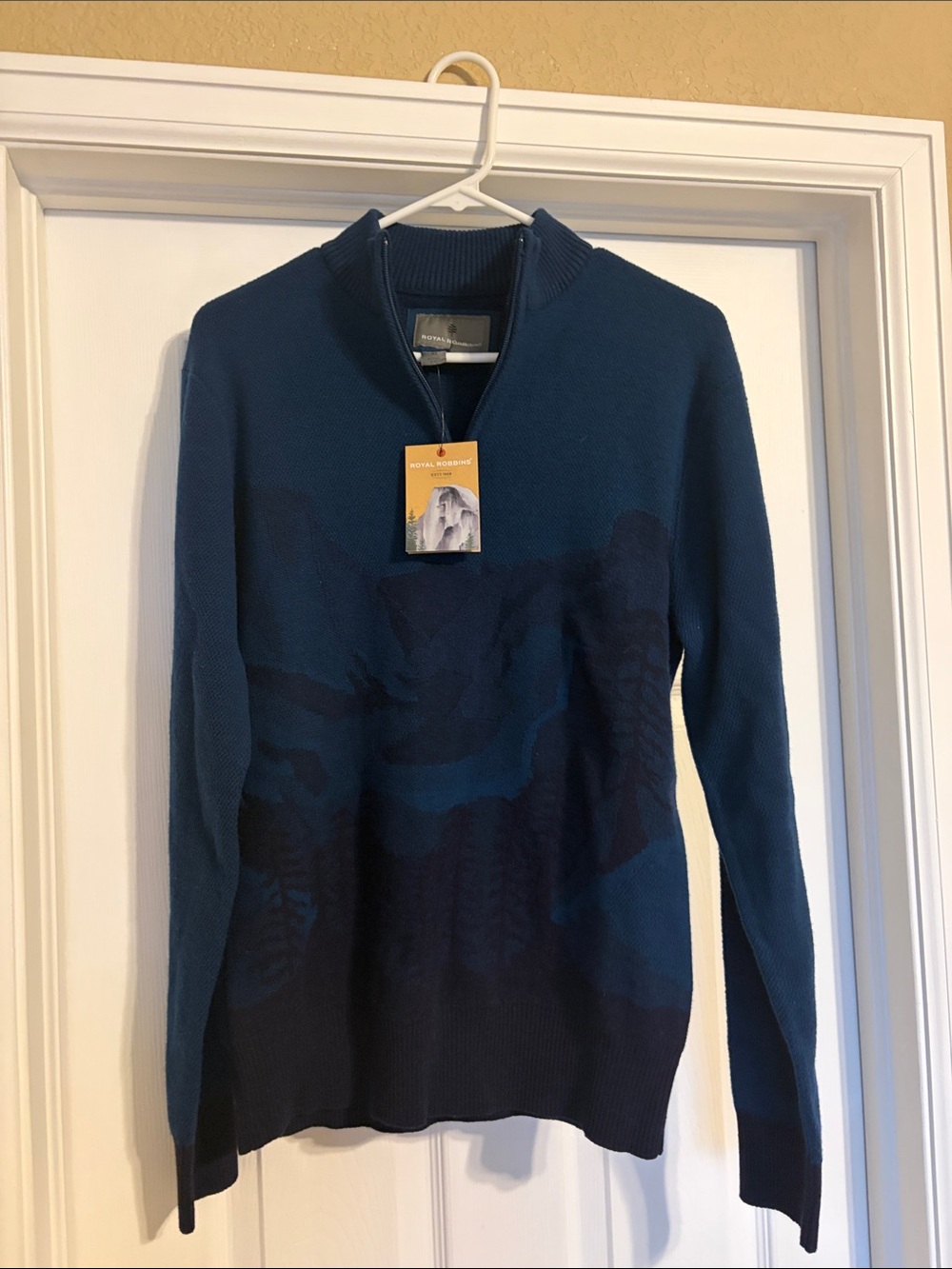 Royal Robbins Teal and Navy Zip-Neck Sweater